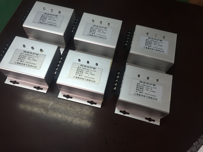 諧波保護(hù)器